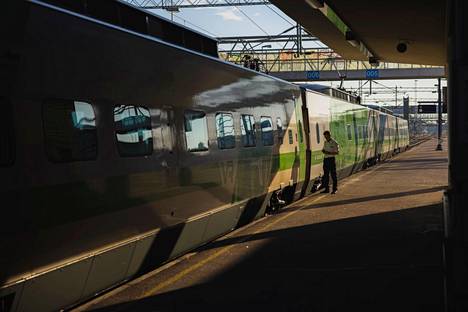 Nykyisin Turun ja Helsingin välinen junamatka kestää vajaat kaksi tuntia.