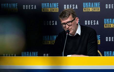 Tanskan puolustusministeri Troels Lund Poulsen tiedotustilaisuudessa Ukrainan Odessassa 10. huhtikuuta.
