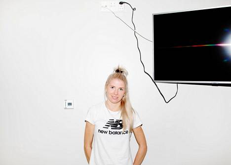 Syksyllä 2019 Sara Lappalainen valmistautui Dohan MM-kisoihin  Pajulahden urheiluopiston alppihuoneessa.