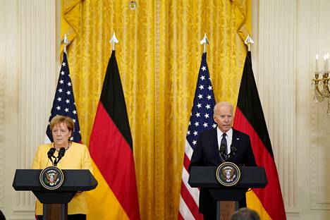 Saksan liittokansleri Angela Merkel ja Yhdysvaltain presidentti Joe Biden 15. heinäkuuta Valkoisessa talossa.