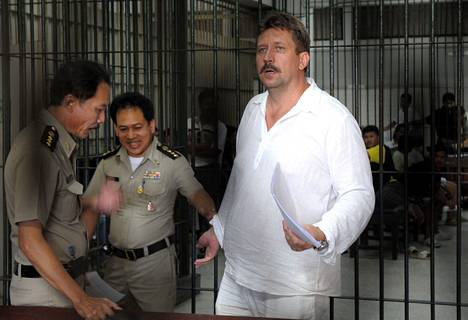 Viktor But vangittuna Thaimaassa 2008.