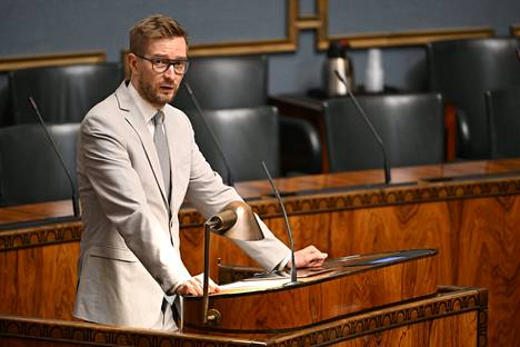 Oras Tynkkynen spoke at the plenary session of the Parliament in the first reading of the Conversion Act on Tuesday.