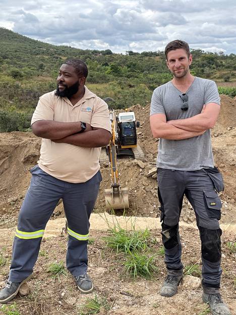 Tendai Patrick Zindoga and Iver Rosenkranz, who are behind the mine, are also each working on the foundations they set up. 