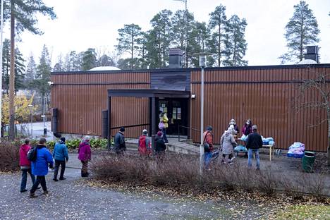 Kartta näyttää miten niukkuus keskittyy Helsingin eri kaupunginosiin –  Johtava virkamies pelkää, että korona luo uuden kadotetun sukupolven -  Kaupunki 