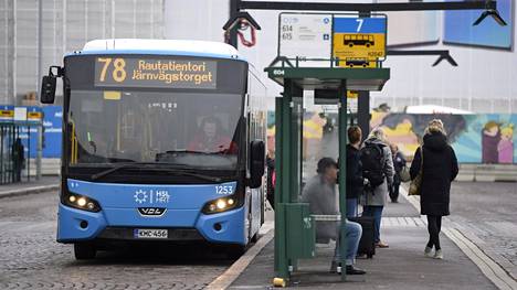 Hsl Kehottaa Kayttamaan Raideliikennetta Ensi Viikon Maanantaina Paakaupunkiseudulla Myotatuntolakko Pysayttamassa Suurimman Osan Busseista Kaupunki Hs Fi