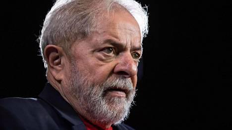 Brasilian ex-presidentin 12 vuoden vankeustuomio alkaa nopeutettuna – korkein oikeus hylkäsi Lulan vetoomuksen