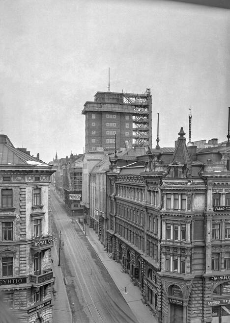 Tornin rakennustyömaata kuvattuna vuonna 1930.