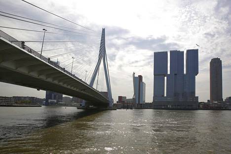 Rotterdamin maamerkki, Erasmus-silta.