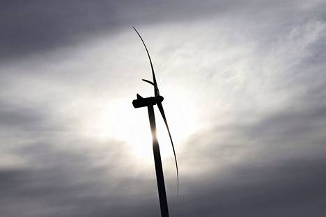 Ruotsalainen OX2 ja suomalaisten energiayhtiöiden yhteenliittymä ovat allekirjoittaneet sopimuksen runsaan 450 megawatin tuulipuiston toteuttamisesta Lestijärvelle. 
