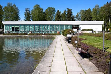 Tapiolan uimahallin kohtaloa on mietitty Espoossa jo vuosia.