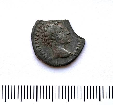 Tältä näyttää Salosta löytynyt denaari.