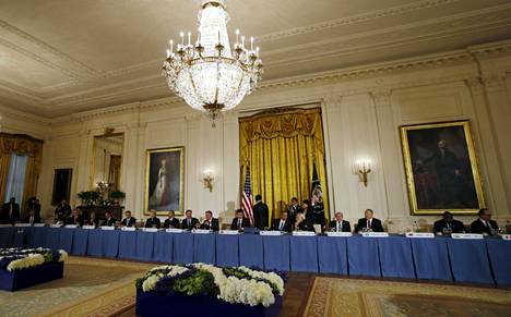 Yhdysvaltain presidentin Barack Obaman neljäs ja viimeinen ydinturvakokous alkoi torstaina Washingtonissa. Sauli Niinistö kuvassa Obaman vasemmalta puolelta kuudentena.
