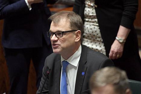 Pääministeri Juha Sipilä eduskunnan täysistunnossa 22. marraskuuta 2017.