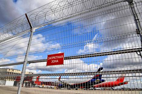 Aeroflotin lentokone lentokentällä Moskovassa vuonna 2020.