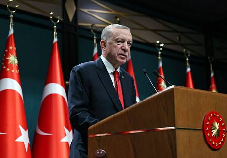 Turkin presidentti Recep Tayyip Erdoğan puhui medialle 28. marraskuuta.