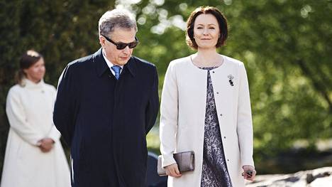 Presidentti Sauli Niinistö ja Jenni Haukio kesäkuussa 2017.