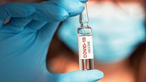 Pääkirjoitus | Koronaviruspandemian vastuulliseen nujertamiseen kuuluu rokotuksen ottaminen