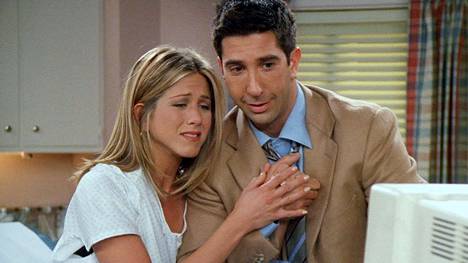 Rachel (Jennifer Aniston) ja Ross (David Schwimmer) muodostivat 1990-luvulla yhden television rakastetuimmista pareista.