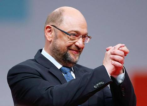 Saksan sosialidemokraattien puheenjohtaja Martin Schulz puoluekokouksessa Berliinissä torstaina.