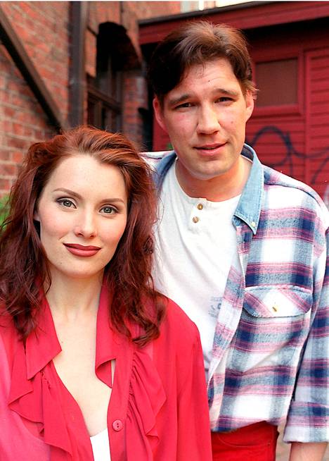 Marika Krook ja Pentti Hietanen olivat vuonna 1996 ensi-iltansa saaneen Helsingin kaupunginteatterin West Side Story -musikaalin päätähdet Maria ja Tony. 