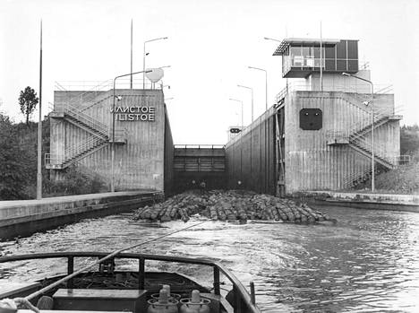 Lietjärvi, the current Ilistojen channel in 1976.