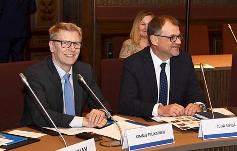 Ympäristöministeri Kimmo Tiilikainen ja pääministeri Juha Sipilä isännöivät pohjoismaisia kollegojaan perjantaina Helsingin Säätytalolla.