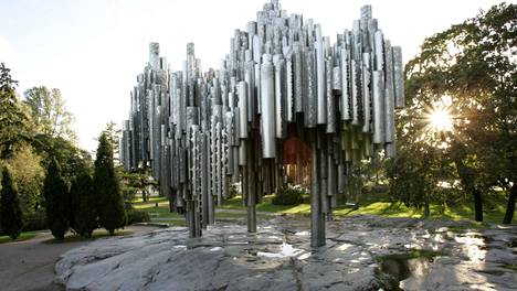 HS Vantaa | Sibelius-monumentin suunnittelijan varjoon jäi muuan ”herra Kukkonen” – Tällainen on mies, joka vaikeni taideteoksen synty­prosessista liki 50 vuodeksi
