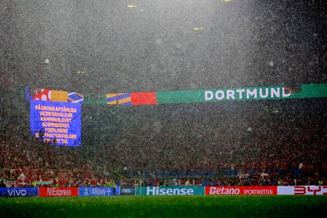 In Dortmund, during the match between Germany and Denmark, a man who shouted right-wing radical slogans was removed from the German supporters' end.