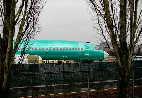 Boeing 737 Max -lentokone Rentonissa, Washingtonissa perjantaina.