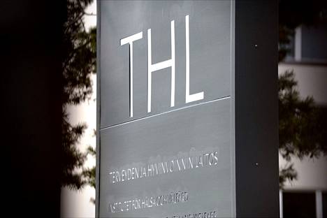 THL kertoi tiistaina kahdesta uudesta omikronmuunnoksen aiheuttamasta koronavirustartunnasta.