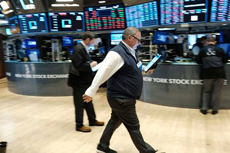 Wall Streetilla nähtiin torstaina poikkeuksellista heiluntaa.