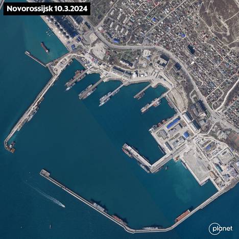 Planet Labs satellite image of the port of Novorossiysk, where a large number of Russian Navy ships have been spotted in recent weeks.