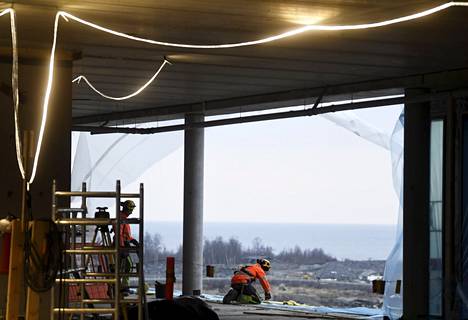 Fennovoima's administrative building under construction on the site of the Hanhikivi 1 nuclear power plant in Pyhäjoki on 3 November 2021. The infrastructure and other buildings in the power plant area are currently being built on the site.