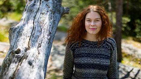 Kuntavaalit | Espoo on aiempaa oikeistolaisempi, nuorempi ja nais­valtaisempi – Valtuustoon noussut teekkari Peppi Seppälä, 28, haluaa estää luontokadon