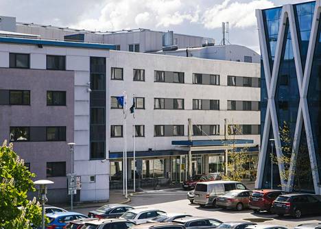 Suomalaismiehen poikien mukaan heidän isänsä kuolemaa Tallinnassa hotelli Tallink Expressissä ei tutkittu kunnolla.