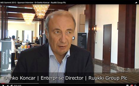 Kuvakaappaus Yotube-videolta, jossa Danko Koncar puhuu Middle East Investments Summit -konferensissa. Video on julkaistu 20.2.2013.