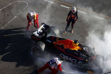 Max Verstappenin kilpailu päättyi Australian kisassa keskeytykseen viime sunnuntaina. 
