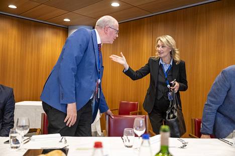 Eero Heinäluoma and Maria Guzenina.  SDP's Maria Guzenina is one of the new MEPs elected in June's European elections.