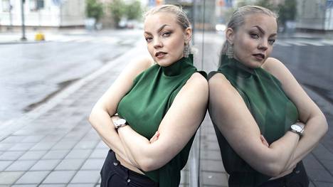 Miisa Nuorgam on tv:stä tuttu e-urheilun puhenainen, äänekäs saamelainen feministi ja monipuolisen naisvihan kohde 