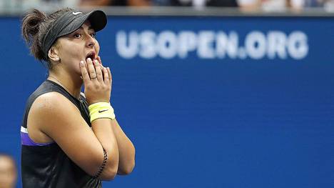Kandalainen Bianca Andreescu, 19, pelasi aiemmin Serena Williamsia vastaan kuvitelmissaan: nyt hän teki tenniksen historiaa