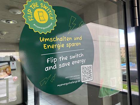 Students are challenged to energy saving talks at the door of Laura Weiß's student dormitory.