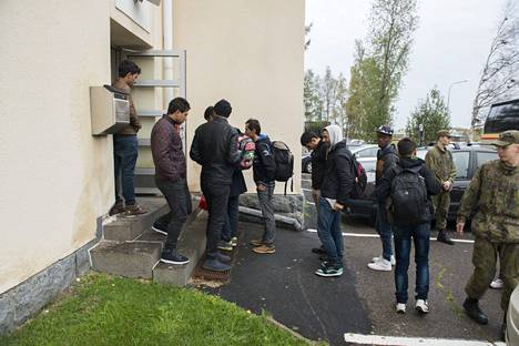 Suomeen saapui vuosina 2015–2016 ennätysmäärä turvapaikanhakijoita. Kuva on Torniosta syyskuulta 2015.