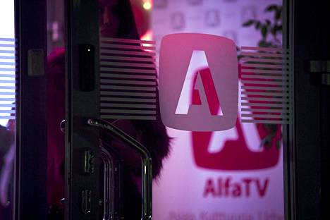Alfa-tv:n logo yrityksen tiloissa Keravalla 18. syyskuuta 2021.