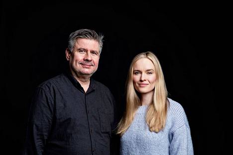 Nuorisopoliitikkojen aluevaalitentin juontavat HS:n toimittajat Susanne Salmi ja Marko Junkkari. 