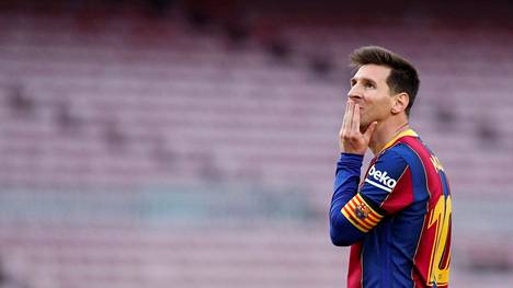 Jalkapallo | Lionel Messi ei sittenkään jatka Barcelonassa