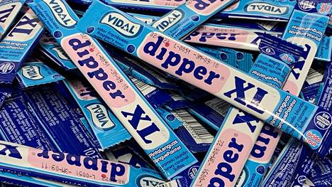 Elintarvikkeet | Ruokavirasto kehottaa välttämään lasten suosiossa olevia Dipper-karkkeja – voivat aiheuttaa vatsavaivoja ja ihottumaa