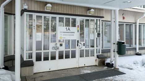 HS Hyvinkää: Viisikymppinen mies käytti lasta kuukausien ajan hyväkseen Helsingin seudulla: Oikeus tuomitsi 3,5 vuodeksi vankilaan