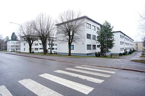 Kaksi taloyhtiötä Helsingin Mellunmäessä aikoo purkaa kerrostalonsa ja rakentaa tilalle uudet talot.