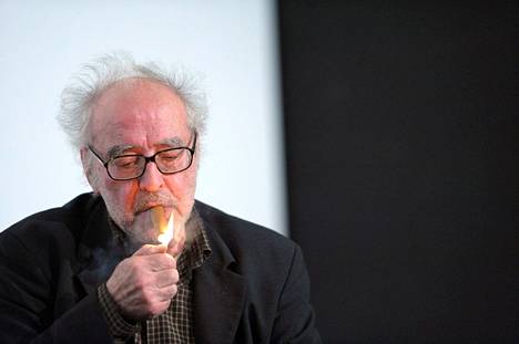 Jean-Luc Godard kesäkuussa 2010 Pariisissa.