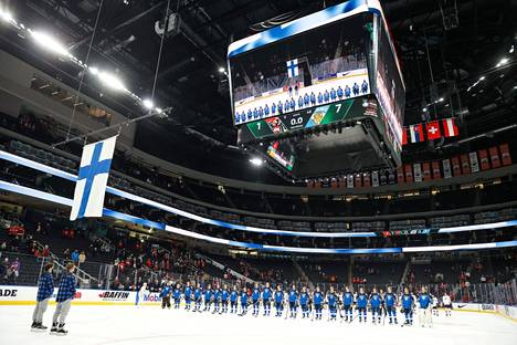 Suomen Nuoret Leijonat ehtivät pelata kaksi ottelua MM-turnauksessa ennen keskeytystä.